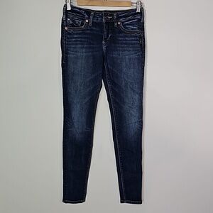 Silver dark wash 28x30 low rise skinny jeans